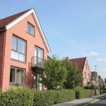 What Services Do Immobilienmakler in Wedel Offer?